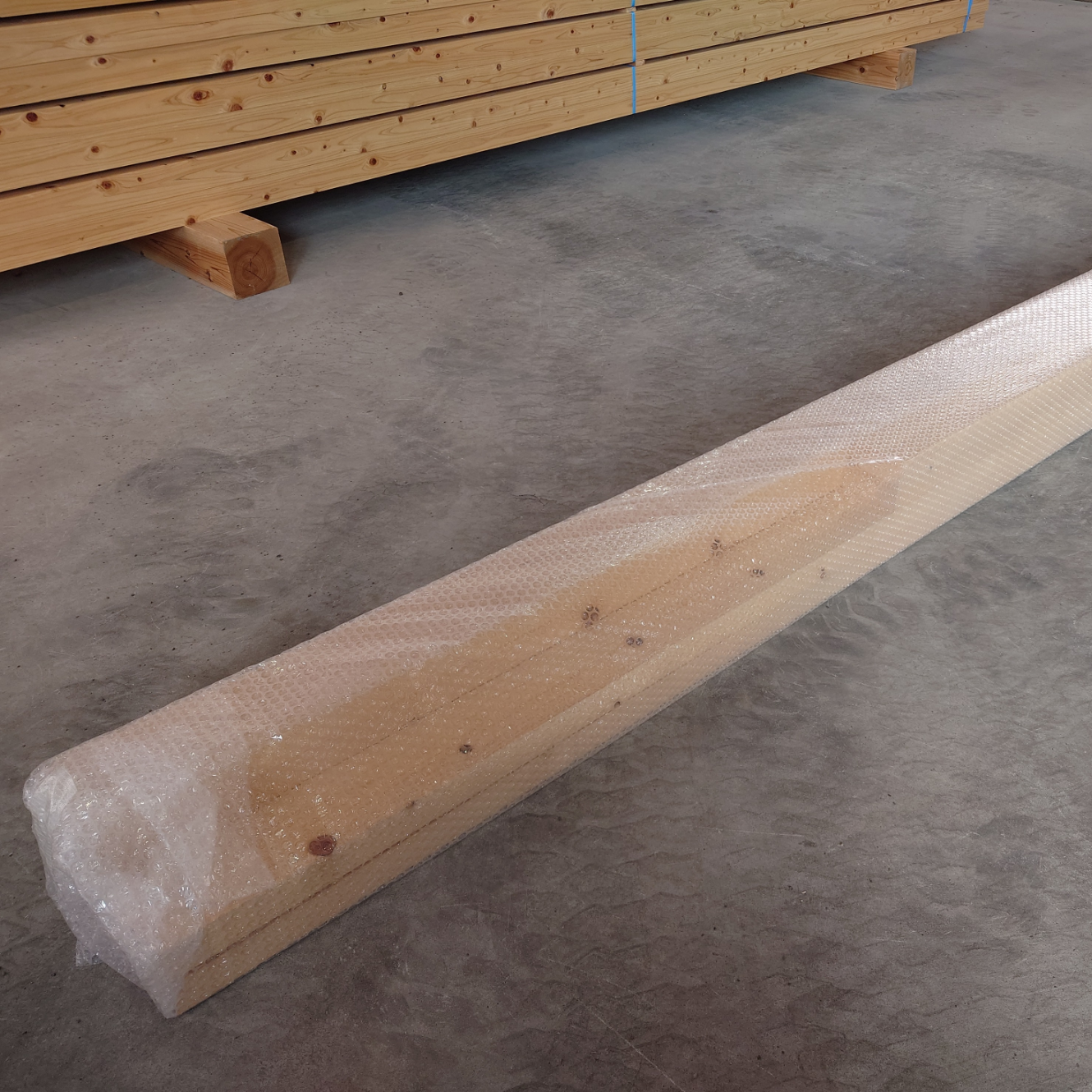 檜(ヒノキ) 2×4(ツーバイフォー)